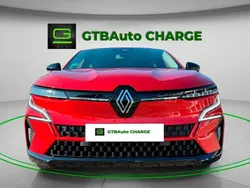 Vermelho Usado 2022 Renault Mégane SUV | € 28.500 (Preço justo)