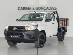 Branco Usado 2020 Toyota HiLux Pickup | € 29.750 (Preço justo)