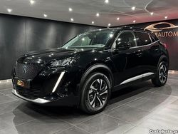Preto Usado 2022 Peugeot e-2008 Allure SUV | € 20.900 (Caro)