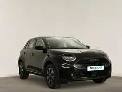 Preto Usado 2024 Fiat 600 | € 21.990 (Bom preço)