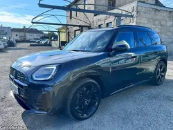 Cinza Usado 2024 Mini Cooper Countryman SUV | € 49.990