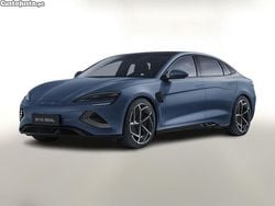 Cinza Usado 2025 BYD Seal Design Sedan | € 43.500 (Preço justo)