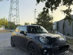 Usado 2018 Mini John Cooper Works Citadino | € 16.000
