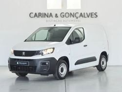 Branco Usado 2021 Peugeot Partner Premium Monovolume | € 14.750 (Bom preço)