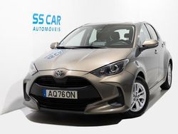 Castanho Usado 2022 Toyota Yaris Comfort | € 16.250 (Preço justo)