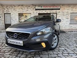 Cinzento Usado 2013 Volvo V40 Momentum Citadino | € 13.500 (Preço elevado)