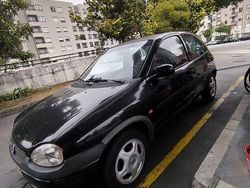 Usado 2000 Opel Corsa | € 1.550