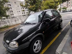 Usado 2000 Opel Corsa | € 1.550