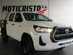 Branco Usado 2021 Toyota HiLux Pickup | € 33.500 (Preço justo)