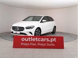 Branco Usado 2020 Mercedes B180 Style Monovolume | € 25.950 (Preço justo)