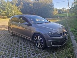 Usado 2016 VW Golf VII GTE Sedan | € 14.000 (Bom preço)