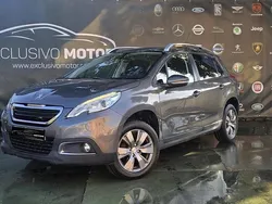Cinzento Usado 2014 Peugeot 2008 SUV | € 10.900 (Caro)