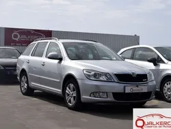 Cinza Usado 2013 Skoda Octavia GreenLine Carrinha | € 8.500