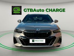 Cinza Usado 2025 BMW i5 Carrinha | € 68.900 (Preço justo)