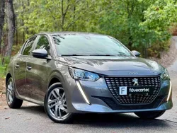 Cinzento Usado 2021 Peugeot 208 Style Citadino | € 12.950 (Bom preço)
