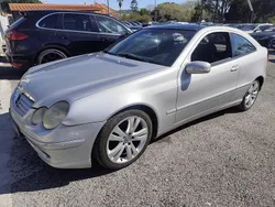 Cinza Usado 2002 Mercedes C220 Coupé | € 6.900