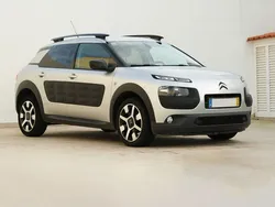 Cinzento Usado 2015 Citroën C4 Cactus Feel Citadino | € 11.900 (Preço justo)