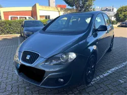 Cinza Usado 2012 Seat Altea Style Monovolume | € 11.400 (Caro)