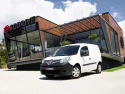 Branco Usado 2017 Renault Kangoo Monovolume | € 12.900 (Preço elevado)