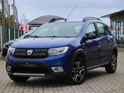 Azul Usado 2020 Dacia Sandero Comfort Citadino | € 9.990 (Bom preço)