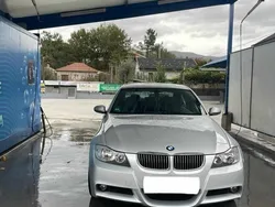 Cinzento Usado 2006 BMW 325 Sedan | € 20.000