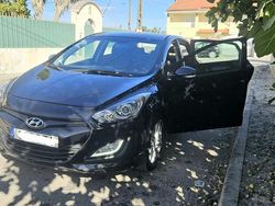 Usado 2013 Hyundai i30 Sedan | € 6.750 (Preço justo)