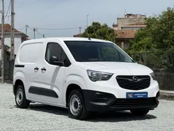 Branco Usado 2021 Opel Combo Monovolume | € 14.250 (Bom preço)