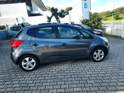 Cinzento Usado 2010 Kia Venga Citadino | € 7.350