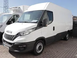 Branco Usado 2020 Iveco Daily | € 22.750 (Bom preço)