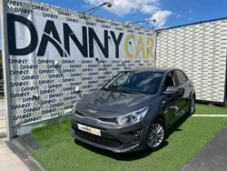 Cinzento Usado 2021 Kia Rio | € 13.900