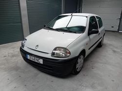 Usado 2001 Renault Clio II | € 1.500 (Preço justo)