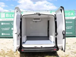 Branco Usado 2016 Renault Trafic Van | € 19.900 (Preço elevado)