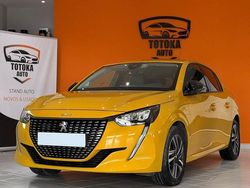 Amarelo Usado 2022 Peugeot 208 Allure Citadino | € 16.450 (Preço justo)