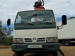 Branco Usado 2005 Nissan Cabstar Pickup | € 24.600