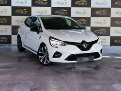 Branco Usado 2021 Renault Clio V LIMITED | € 15.950 (Preço justo)