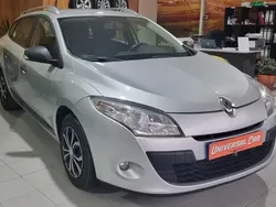 Cinza prata Usado 2011 Renault Mégane GrandTour LIMITED Carrinha | € 6.900 (Preço justo)