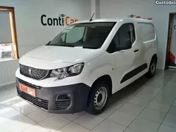 Branco Usado 2020 Peugeot Partner Monovolume | € 12.500 (Bom preço)