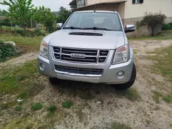 Cinzento Usado 2012 Isuzu D-Max Pickup | € 17.500