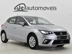 Cinzento Usado 2023 Seat Ibiza Style | € 16.200 (Preço justo)
