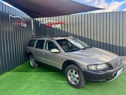Cinzento Usado 2002 Volvo XC70 SUV | € 7.000