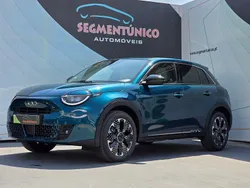 Azul Novo 2025 Fiat 600 La Prima SUV | € 26.290 (Bom preço)