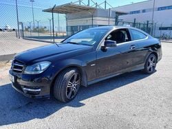 Preto Usado 2014 Mercedes C220 Coupé | € 19.000