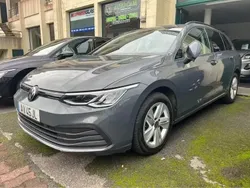 Cinzento Usado 2021 VW Golf VIII Life Carrinha | € 21.750 (Preço justo)