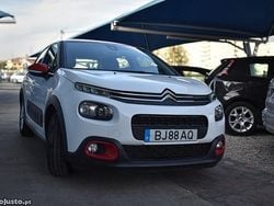 Branco Usado 2019 Citroën C3 PureTech Citadino | € 9.850 (Preço justo)
