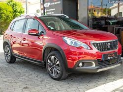 Vermelho Usado 2017 Peugeot 2008 Allure SUV | € 9.900 (Preço justo)