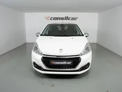 Branco Usado 2019 Peugeot 208 Signature Sky Citadino | € 10.980 (Bom preço)