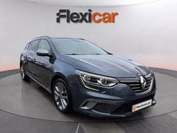 Cinzento Usado 2017 Renault Mégane IV Carrinha | € 14.990 (Preço justo)
