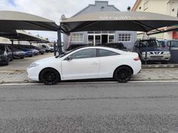 Branco Usado 2011 Renault Laguna III | € 17.900