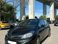 Preto Usado 2012 Toyota Yaris Citadino | € 10.900 (Preço justo)