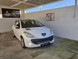 Branco Usado 2011 Peugeot 206 CC Cabrios | € 6.750